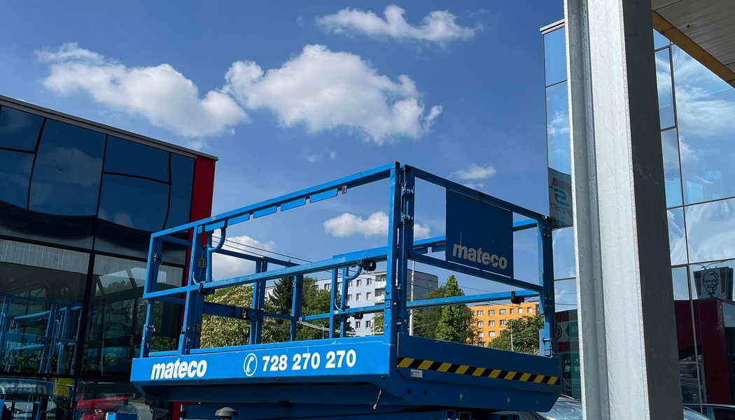 Montáž opláštění STK Ostrava–Třebovice