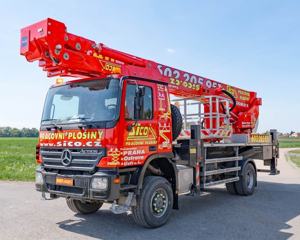 BRONTO SKYLIFT S46XDT autoplosina na pronajem