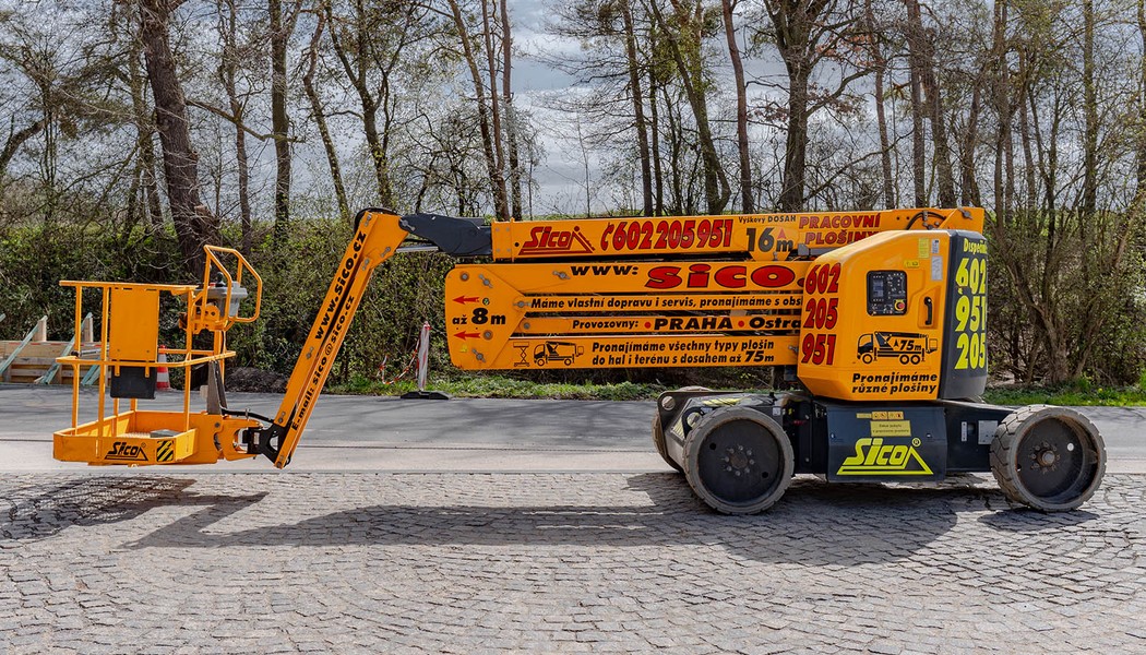 Haulotte SIGMA 16 delka stroje 6,6 m