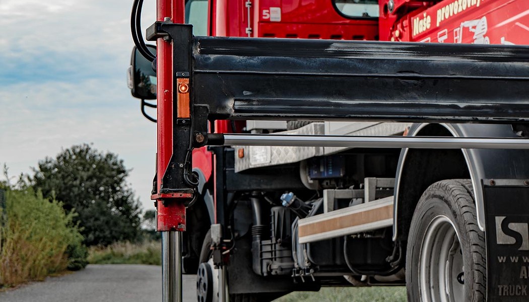 SICO RENT - Nissan Cabstar Cela DT25_010