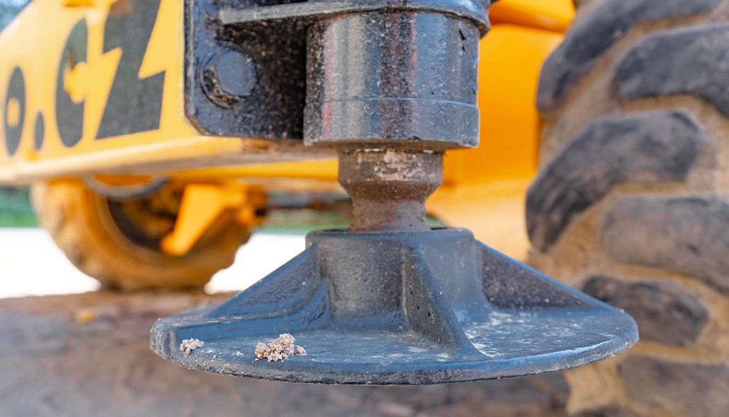 SICO-dieselove nuzkove pracovni plosiny_Haulotte H 12 SX_w_019