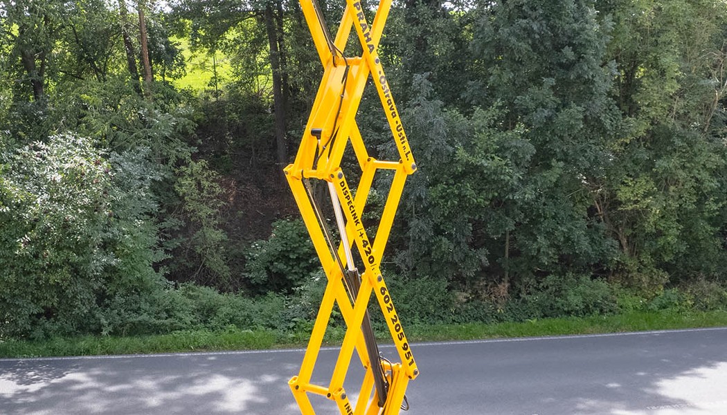 SICO_nuzkova akumulatorova plosina_Haulotte-Compact 8_w_0023