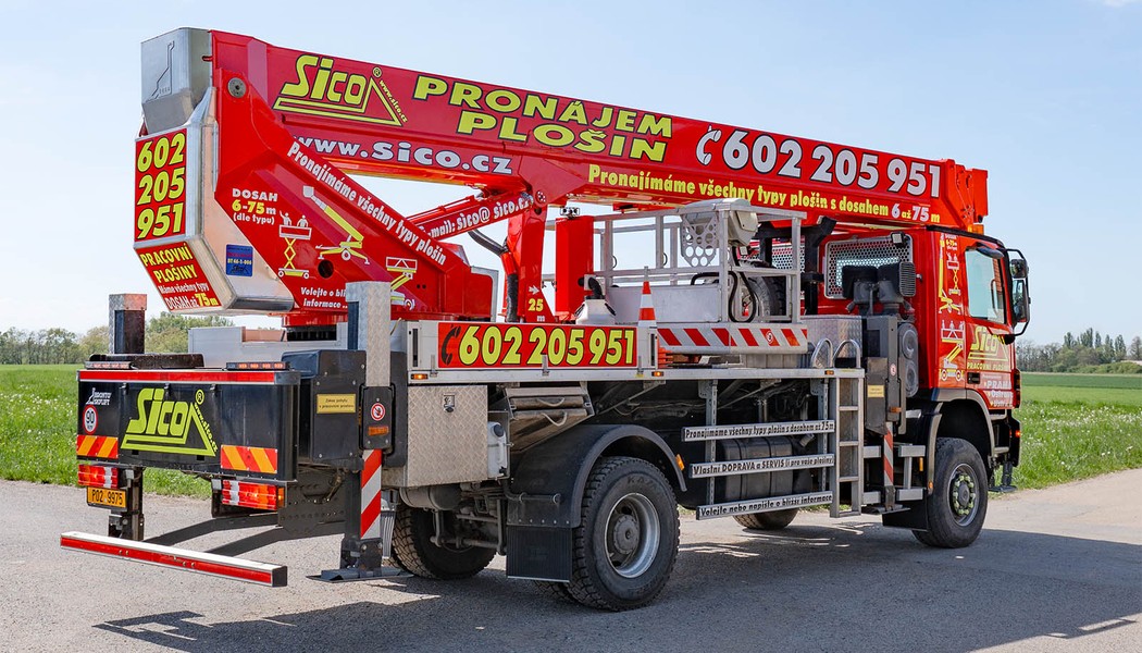 Autoplosina BRONTO SKYLIFT S46XDT 02