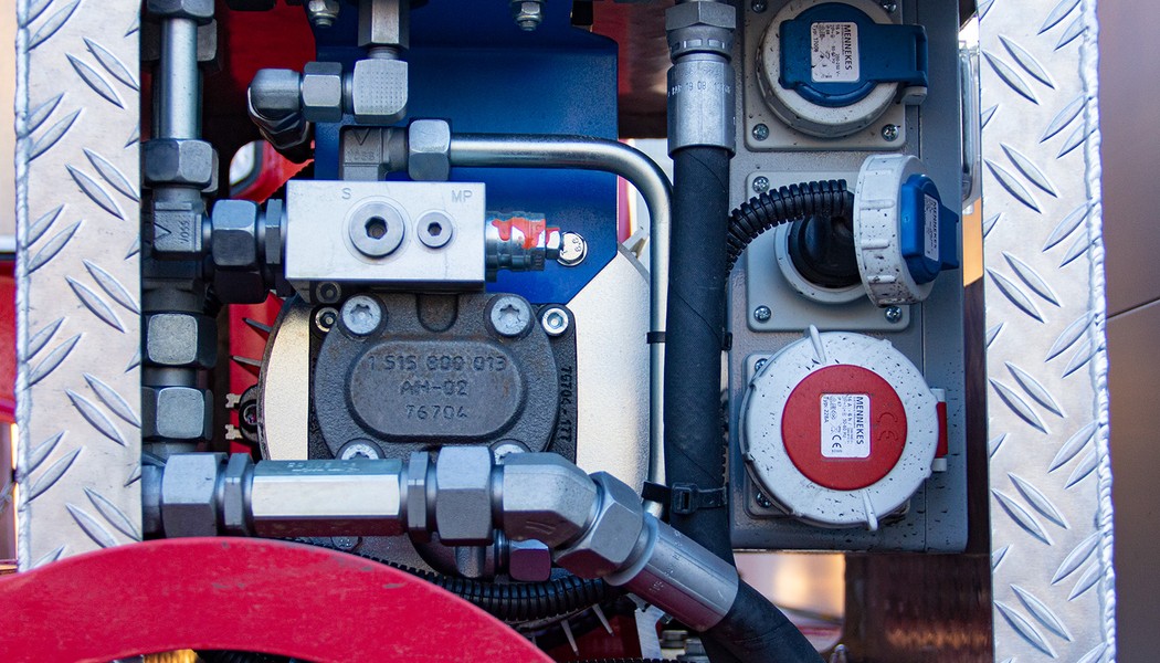 SICO - MAN TGM 18 P370KS 4x4