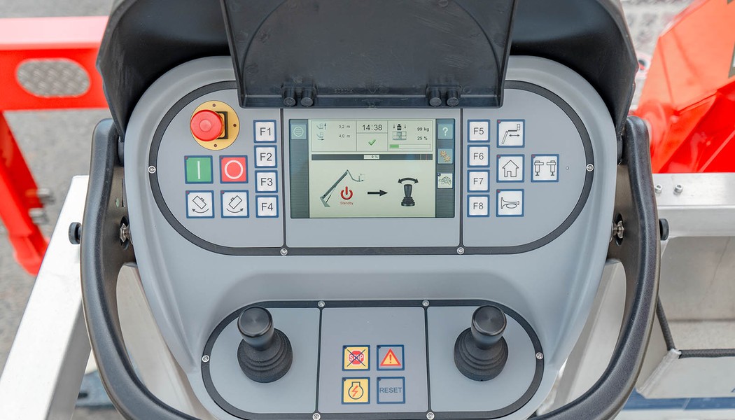 SICO_M-B_Atego-4x4_Palfinger-P300KS_021