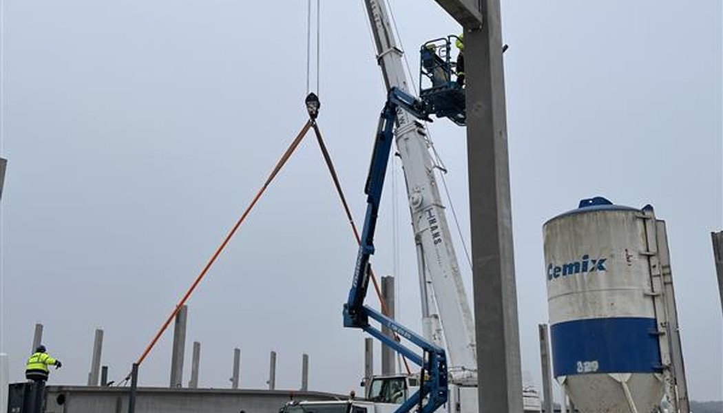 Stavba výrobního areálu BMW – Mošnov