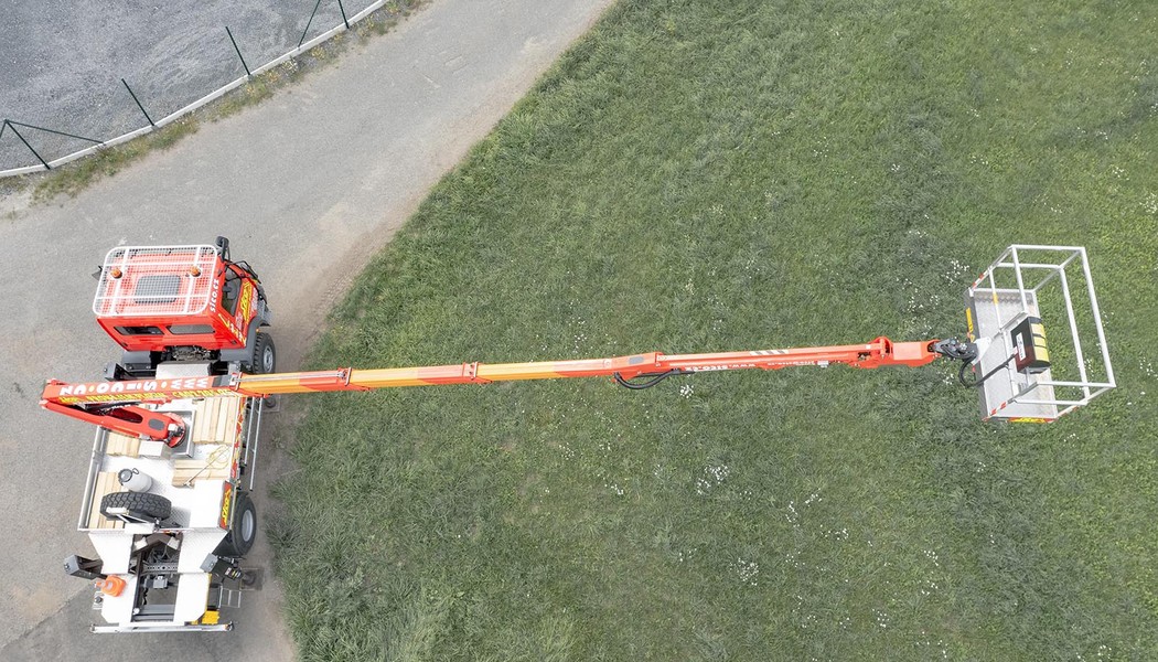 SICO - MB Atego 4x4 GSR B220TJ_004