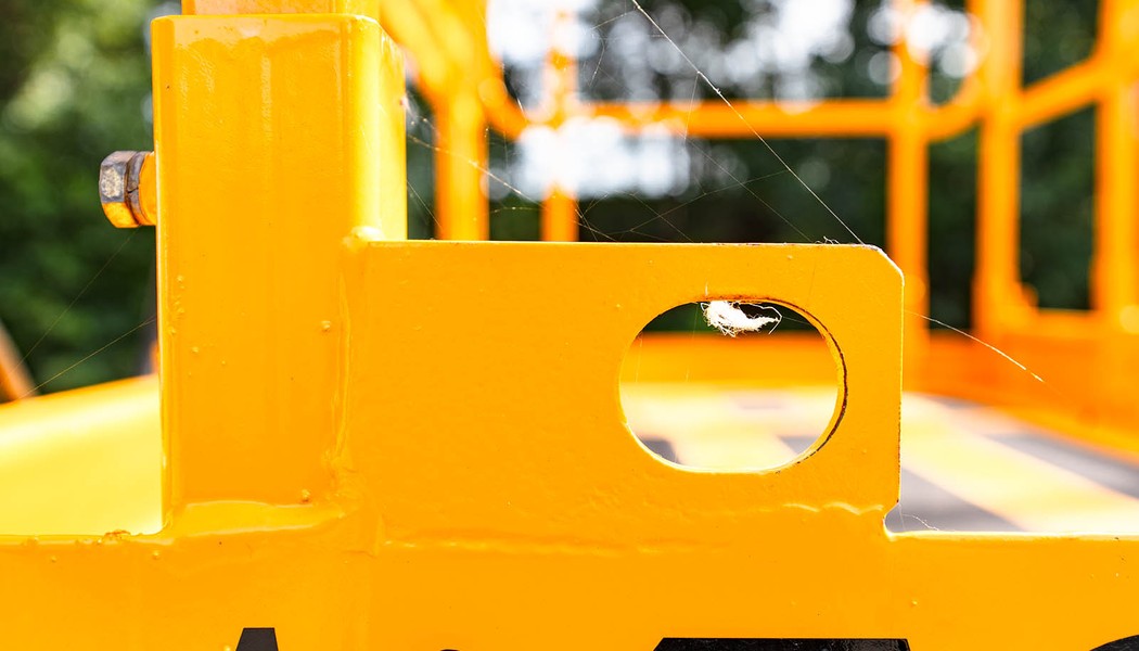 SICO RENT_nuzkova aku plosina_Haulotte Compact 12_w_0018