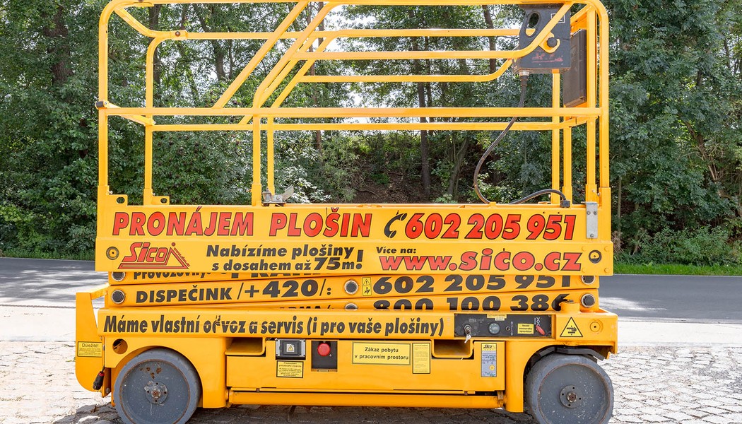 SICO_nuzkova akumulatorova plosina_Haulotte-Compact 8_w_007