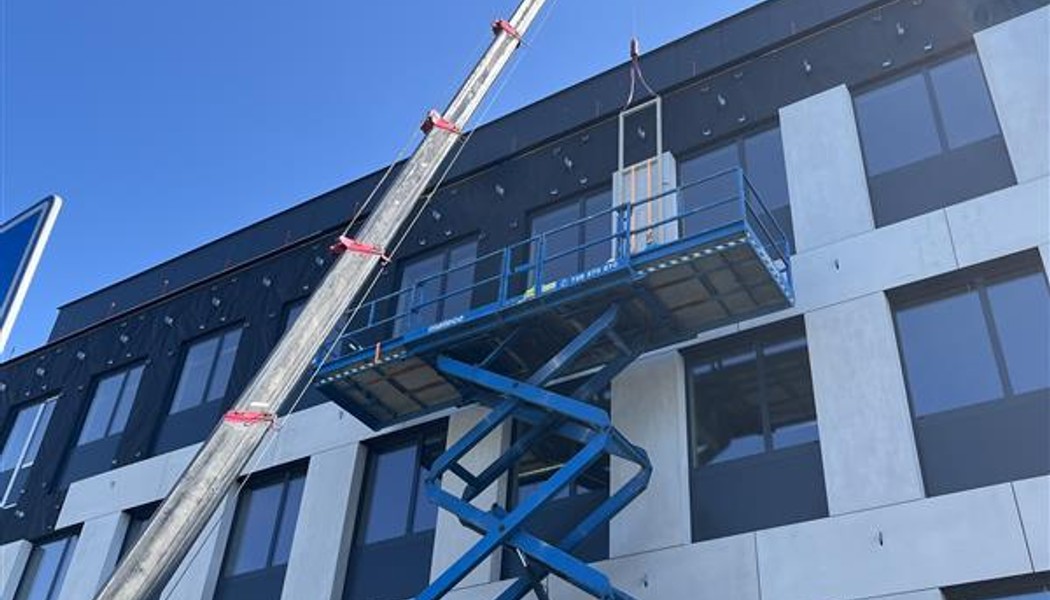 Montáž provětrávané fasády LERCO – Přírodovědecký park Ostrava