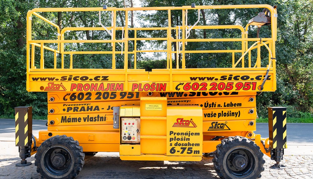 SICO RENT - nuzkova dieselova pracovni plosina Haulotte H 15 SX_w_006