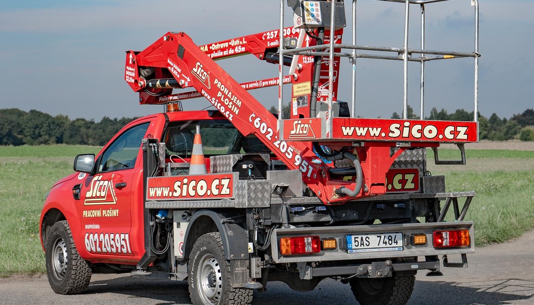 SICO RENT - Ford Ranger GSR E140P_005