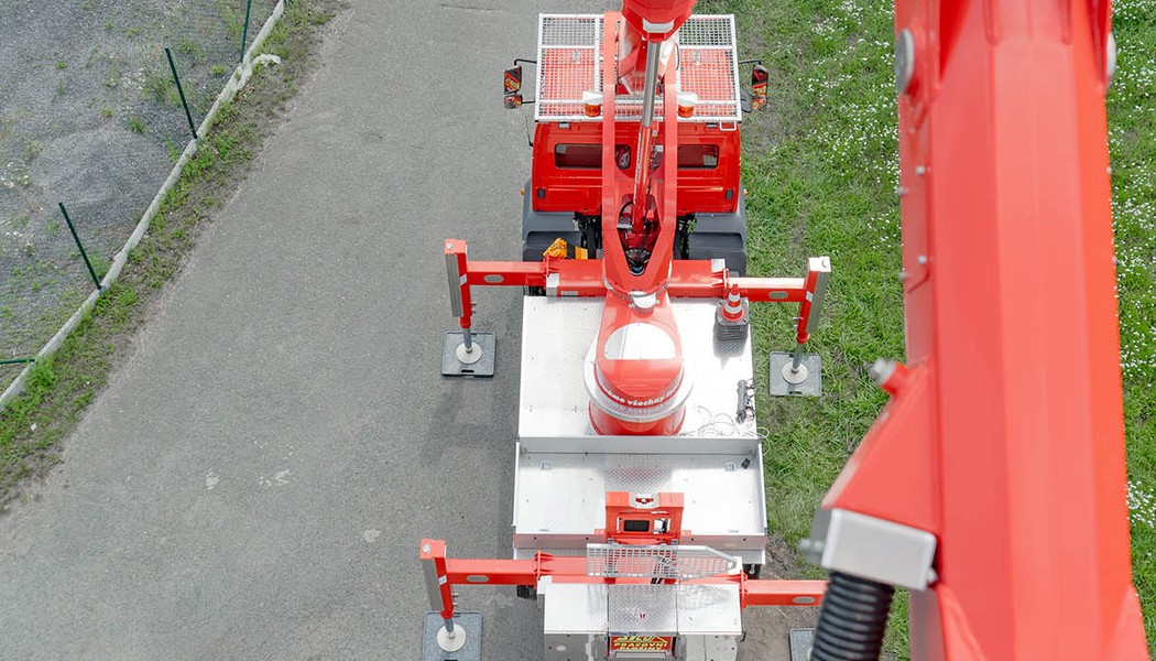 SICO_M-B_Atego-4x4_Palfinger-P300KS_028