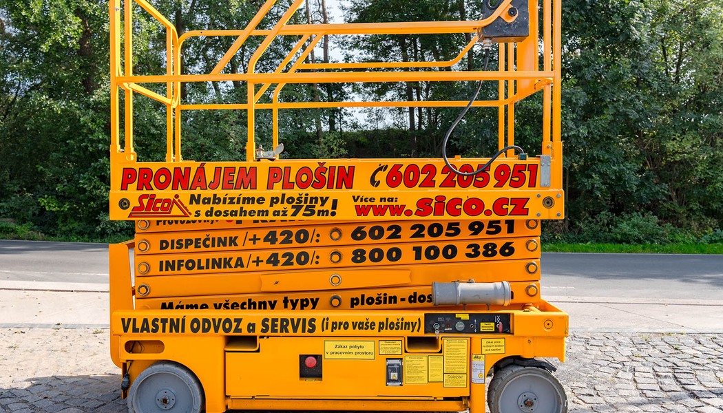 SICO RENT_nuzkova aku plosina_Haulotte Compact 12_w_005