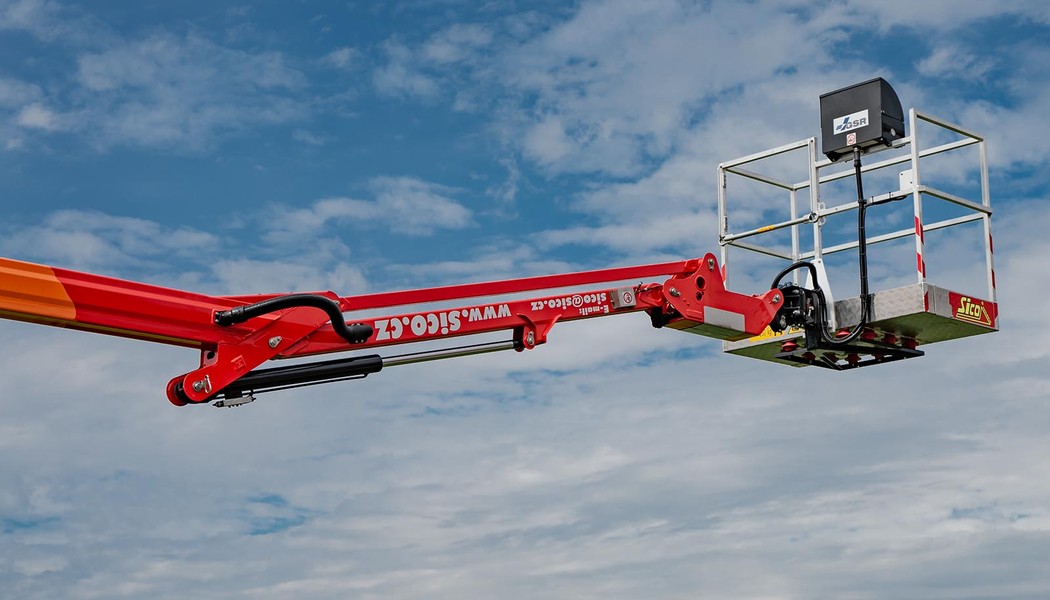 SICO - MB Atego 4x4 GSR B220TJ_008