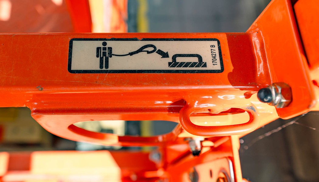 SICO_akumulatorova nuzkova plosina_JLG 10 RS_w_0020