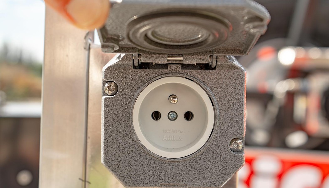 SICO - MB Atego 4x4 GSR B220TJ_023