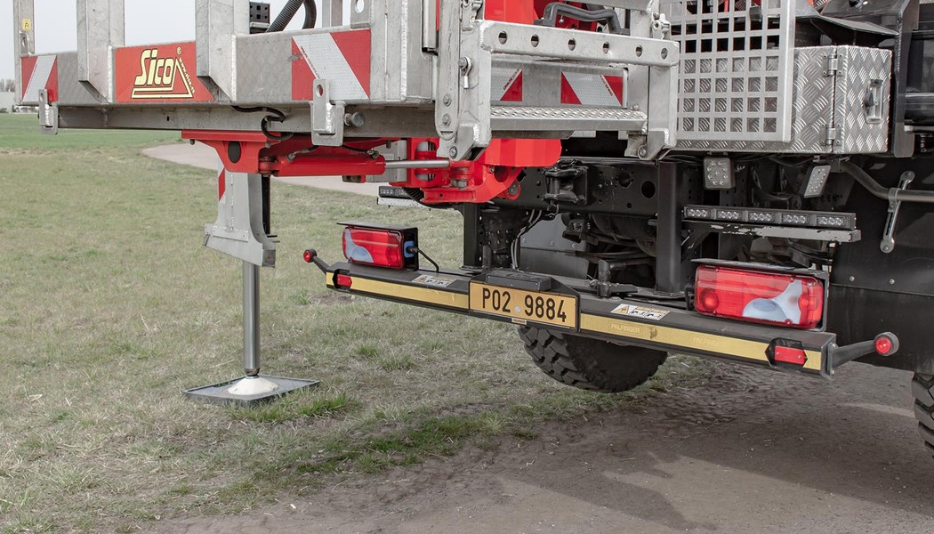 SICO - Palfinger P370-2_025