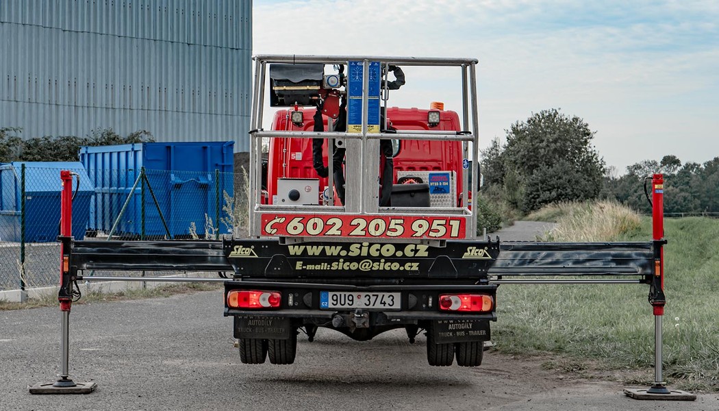 SICO RENT - Nissan Cabstar Cela DT25_013