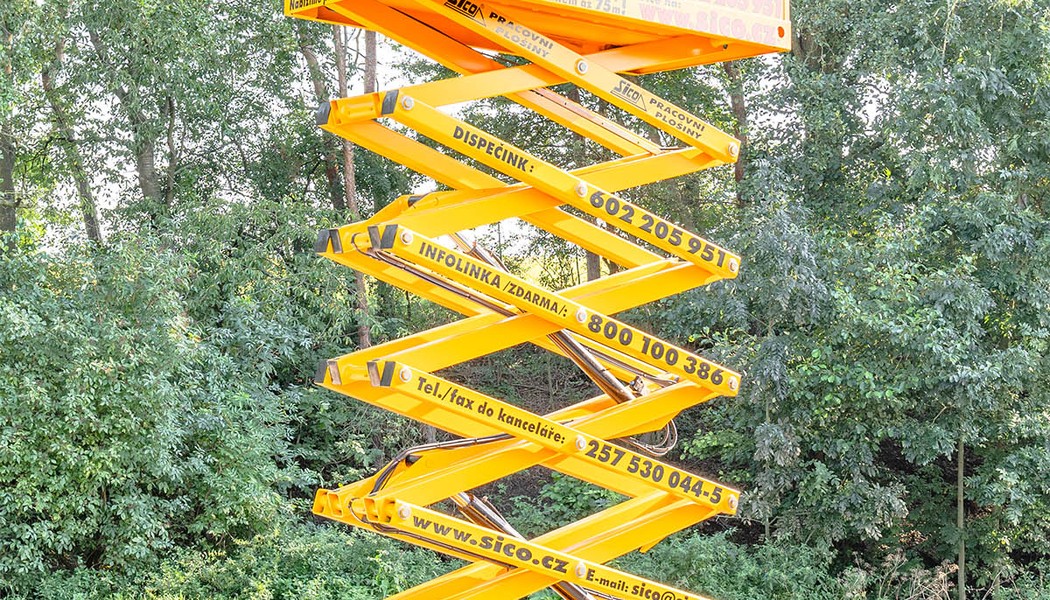 SICO RENT Nuzkova akumulatorove plosiny Haulotte Compact 14 w_009