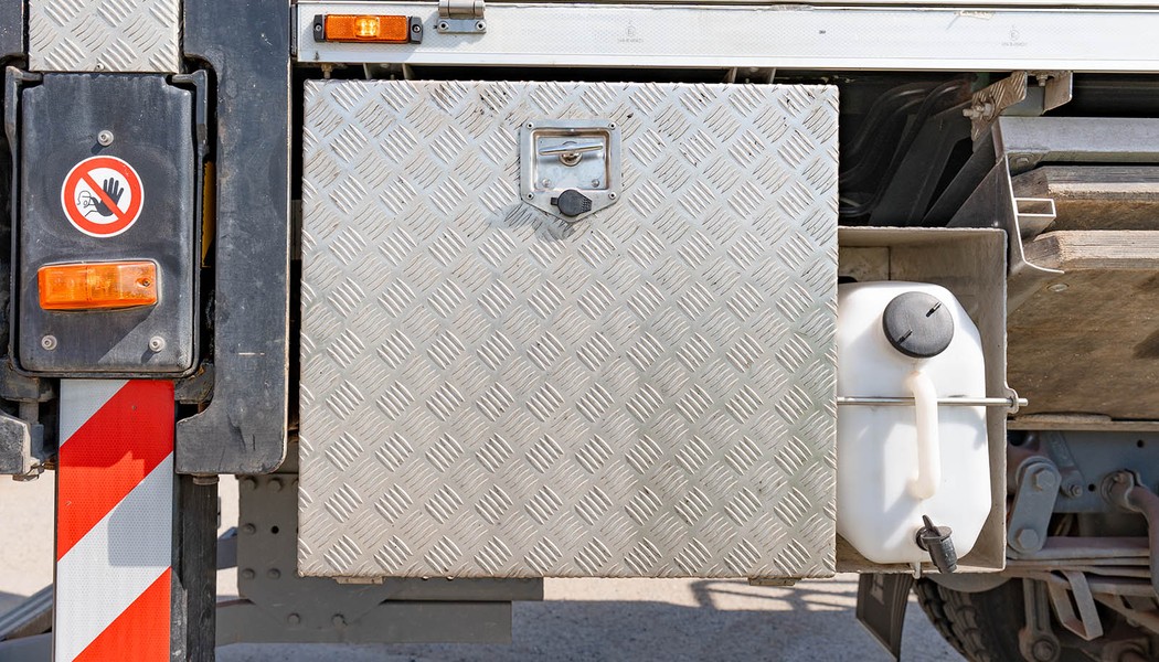 BRONTO SKYLIFT S46XDT box se spodnim ovladanim