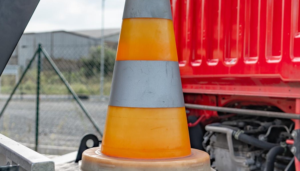 SICO RENT - Nissan Cabstar GSR B230T_012