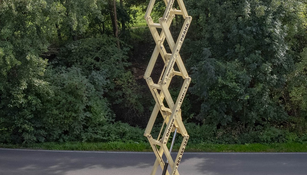 SICO_akumulatorova nuzkova plosina_JLG 10 RS_w_0022