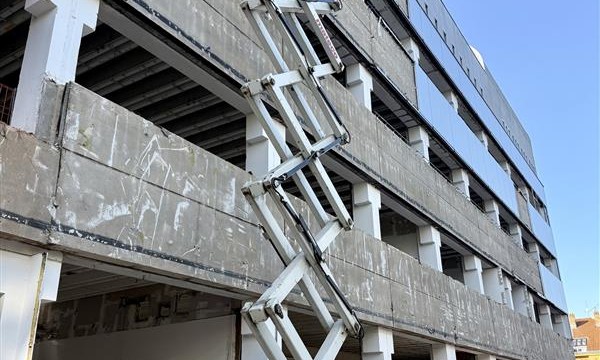 Výškové práce – Praha, Pankrác