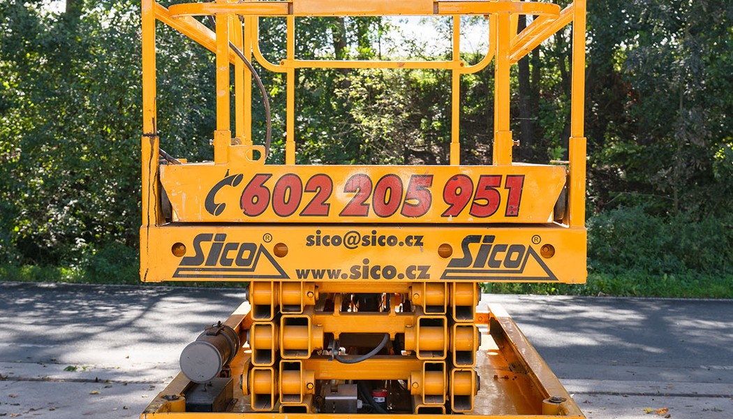 SICO RENT nuzkova akumulatorova plosina Haulotte Compact 10_w_003