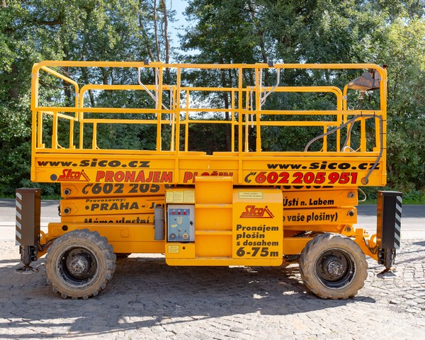 SICO-dieselove nuzkove pracovni plosiny_Haulotte H 12 SX_w_001