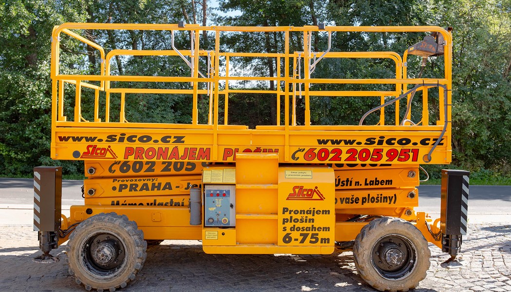 SICO-dieselove nuzkove pracovni plosiny_Haulotte H 12 SX_w_001