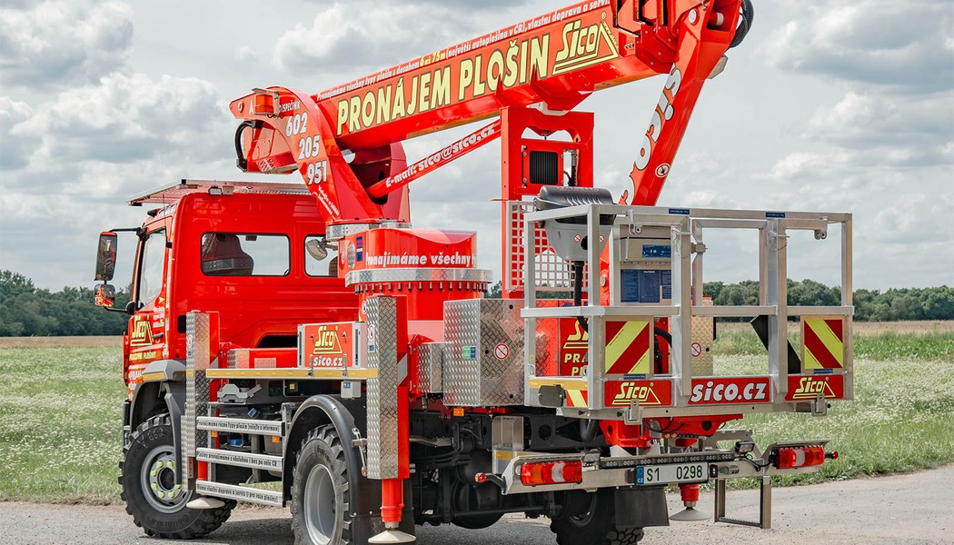 SICO_M-B_Atego-4x4_Palfinger-P300KS_006