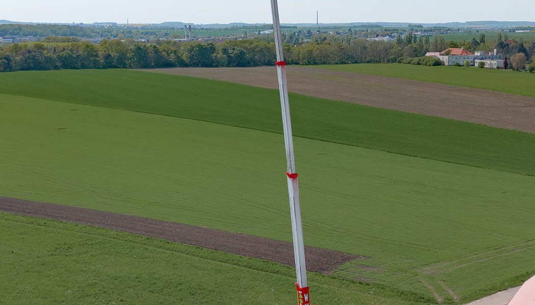 Autoplosina BRONTO SKYLIFT S46XDT maximalni pracovni vyska 02