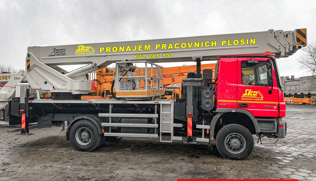 Bronto Skylift S46XDT kopie_2