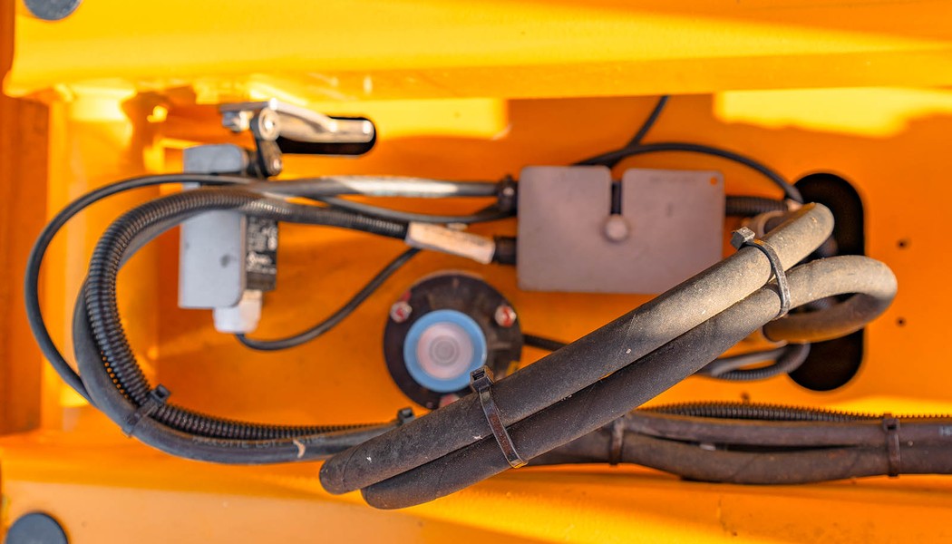 SICO RENT Nuzkova akumulatorove plosiny Haulotte Compact 14 w_022