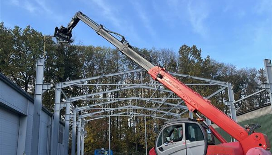 Montáž ocelové konstrukce haly - Všechovice u Hranic na Moravě