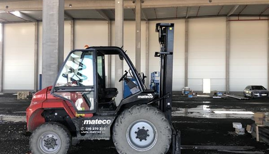 Projekt Haly OAMP Mošnov