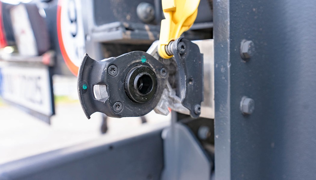 SICO RENT - Autoplosiny - Volvo FL 4x4 Cela DT28 IV_w_016