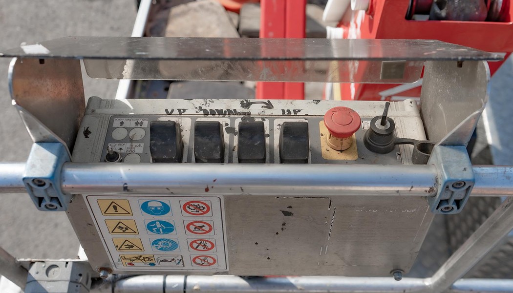 SICO RENT - Ford Ranger GSR E140P_012