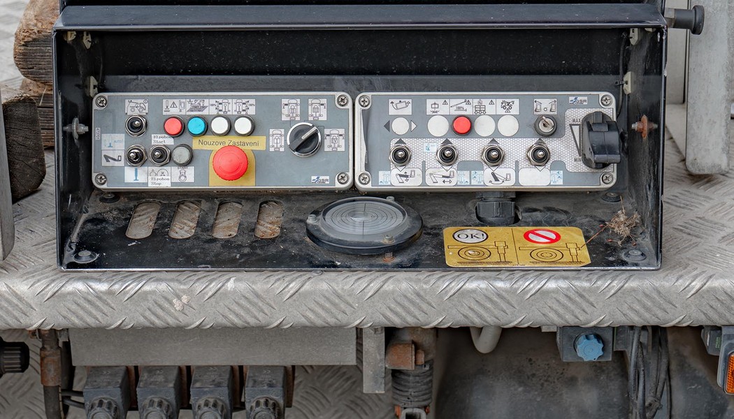 SICO RENT - Nissan Cabstar GSR B230T_008