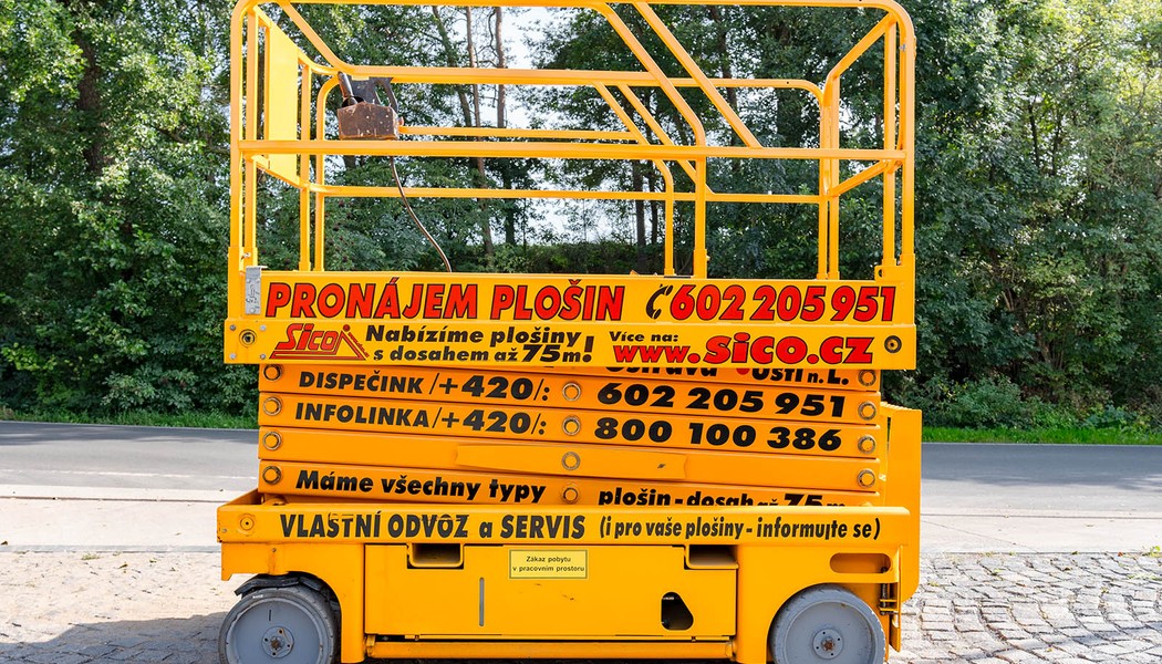 SICO RENT_nuzkova aku plosina_Haulotte Compact 12_w_001